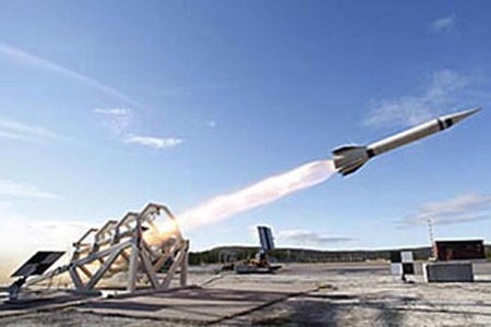 Tên lửa mới này không được trang bị thiết bị làm ổn định nên giảm được kích thước, trọng lượng và tăng tính năng hoạt động linh hoạt.